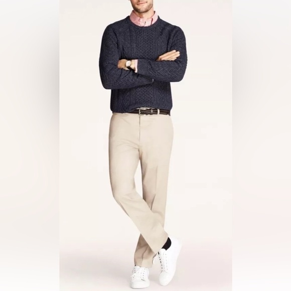 Brooks Brothers Clark Advantage Chino  Mens Khaki Chinos Pants 34X30 (1392) - Picture 2 of 8